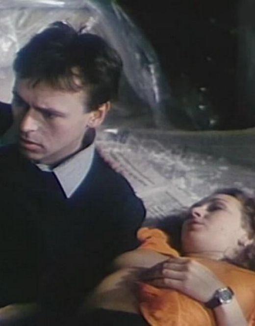 Откровенные сцены с Таней Лютаевой в фильме «Ты есть» (1993)