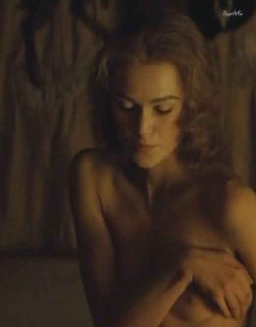 Кира Найтли показала обнаженную грудь в кино