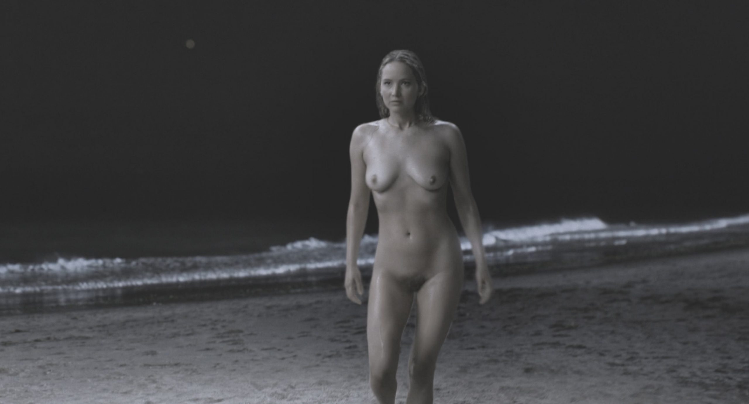 Jennifer lawrence nude skinny dipping