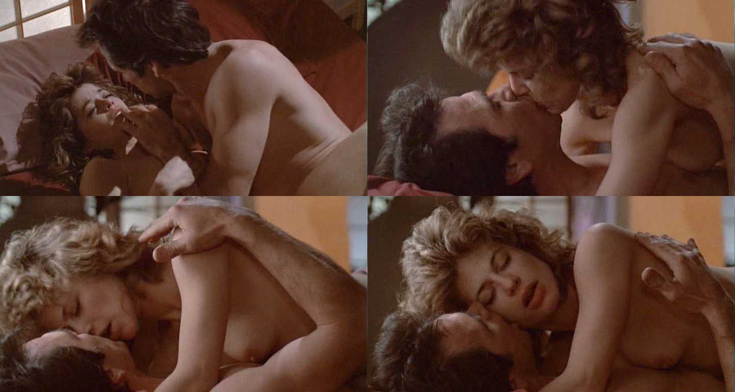 Горячая постельная сцена с Линдой Хэмилтон из фильма "Восход Черной лу...